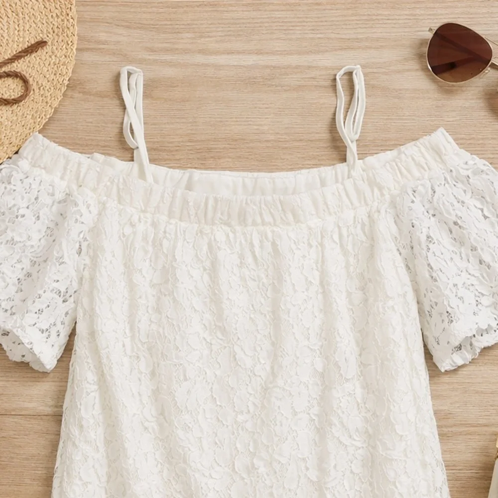 💐🤍 No Boundaries White Floral Lace Off Shoulder Blouse 🌊 - Picture 3 of 4